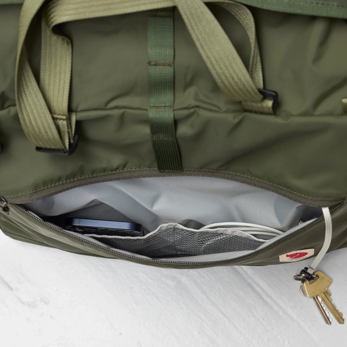 HIGH COAST TOTE 30